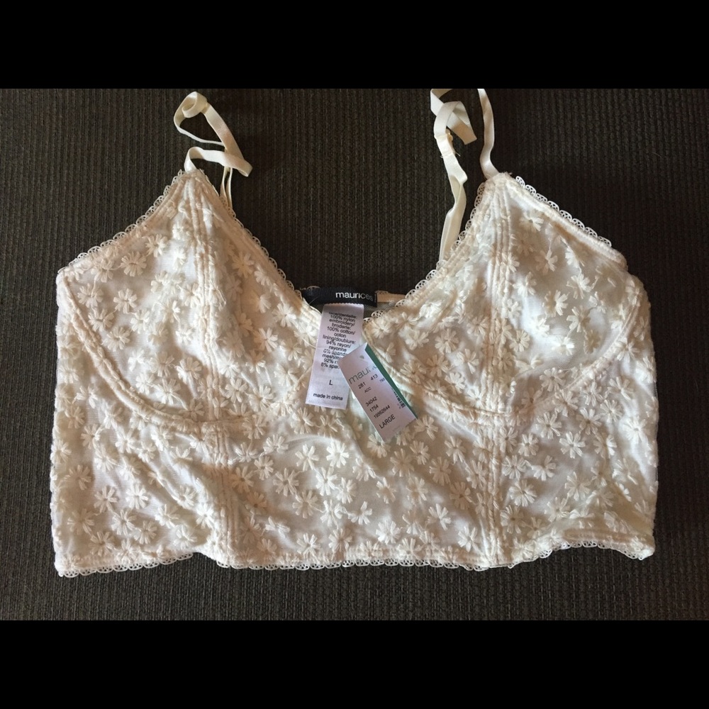 NWT Gorgeous Lace Bralette